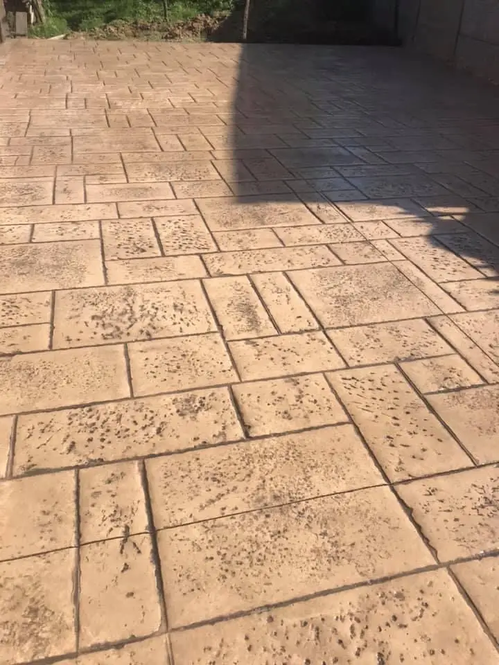 Beton Amprentat imagine de coperta